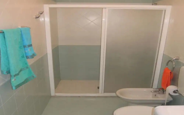 Bright Flat Near the Beach - Beahost