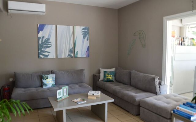 Kiwi Apartments