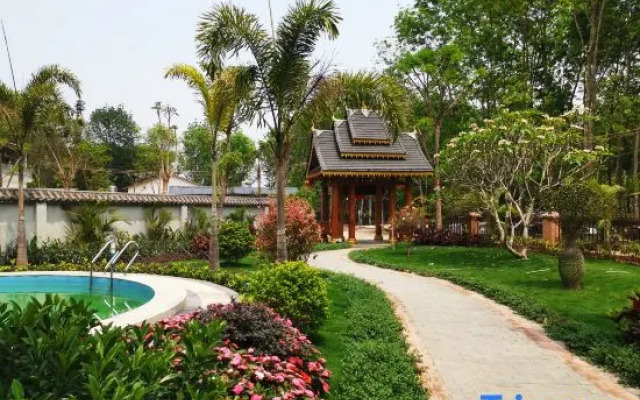 XISHUANGBANGNAFANHUAYASHEINN