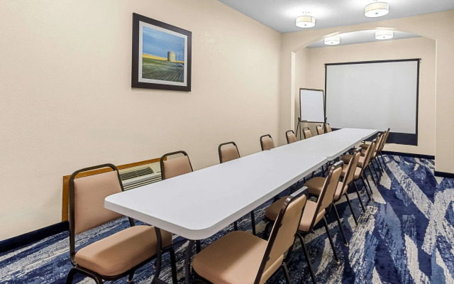 Comfort Suites Vincennes