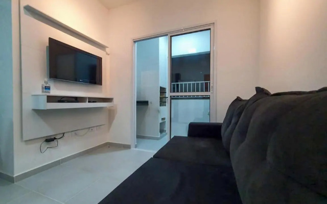 Apartamento novo , poucos metros da praia