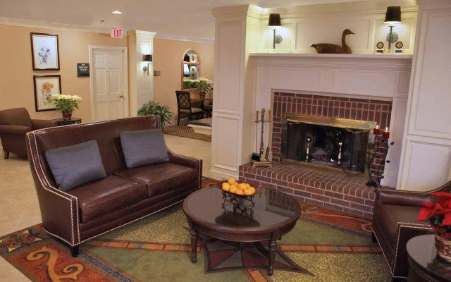Addison Suites