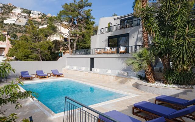 Athenian Black Villa