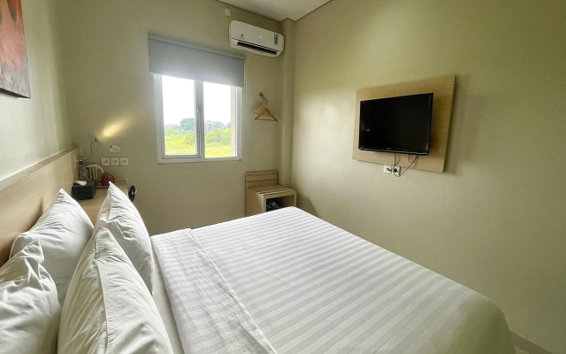 Lemo Hotel Serpong