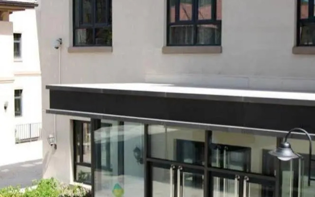 Panlonggu Holiday Hotel