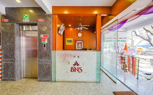 Bns Lodge By OYO Rooms