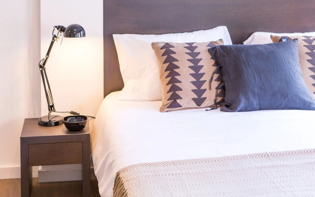 Trind2 · Samasal Trindade Apartments #2 Next to Aliados!