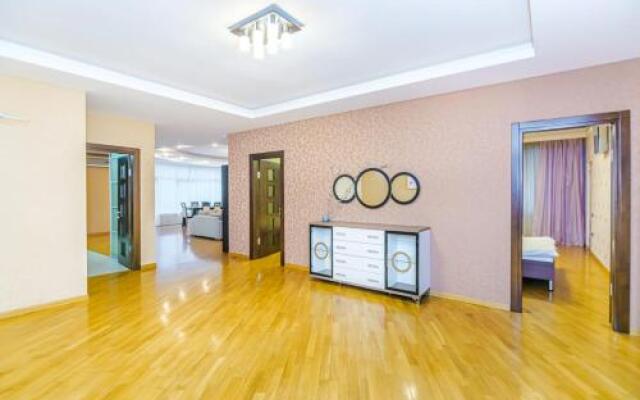Baku City Apartment