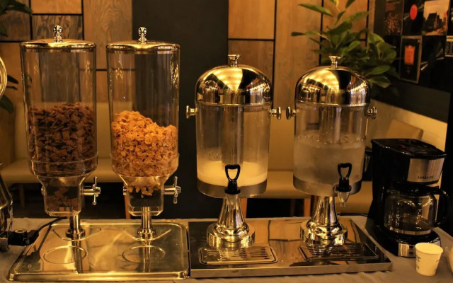 The Venezia Suite Hotel