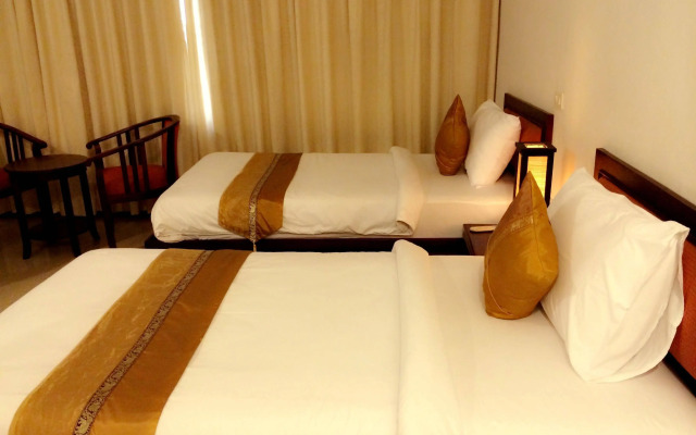 AV Hotel