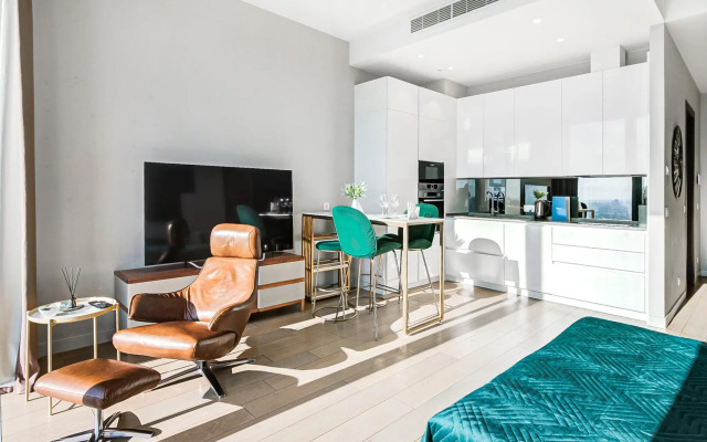 Апартаменты Fly Apartments  на проезде 1-й Красногвардейский