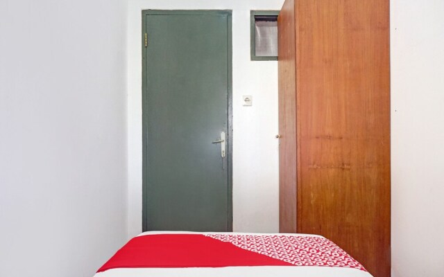 Capital O 90596 Hotel Griya Astoeti