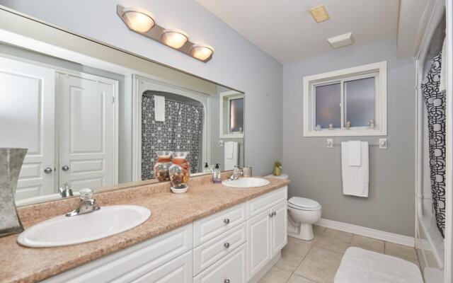 Modern Family Retreat