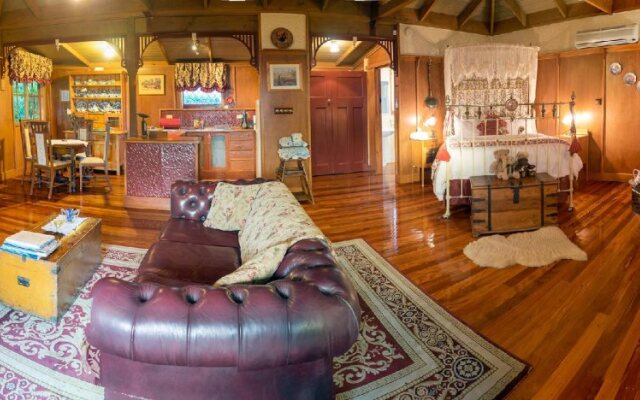 Observatory Cottages