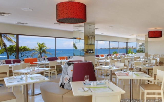 Отель Capilla del Mar