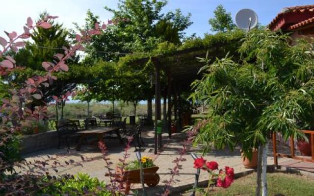 Porto Lagos Rooms