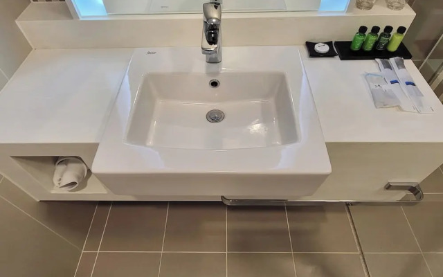 Hotel Tour Incheon Airport Hotel & Suites