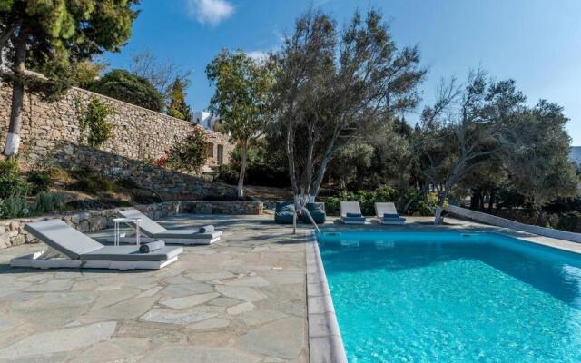 Villa Thalia - 4 BDRM - Mykonos Town in 200m - MG Villas