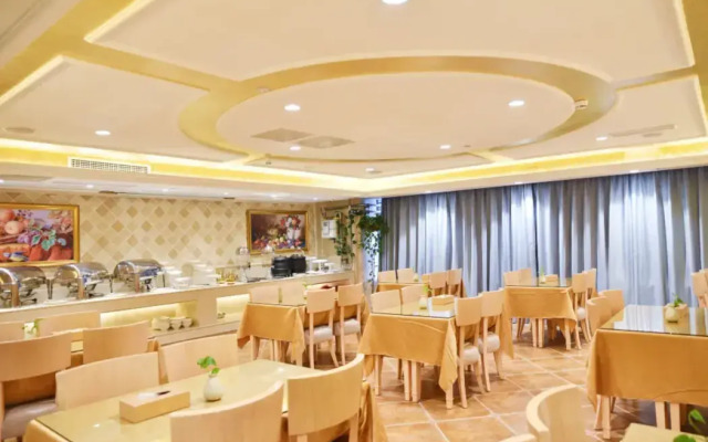 Vienna Hotel Chongqing Jiefangbei Pedestrian Street