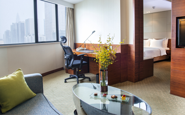 Holiday Inn Shenzhen Donghua, an IHG Hotel