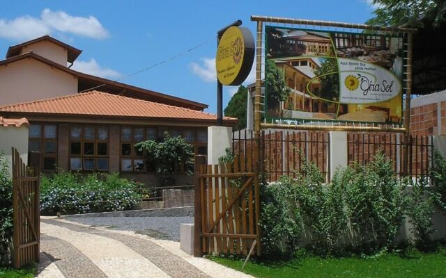 Pousada Gira Sol