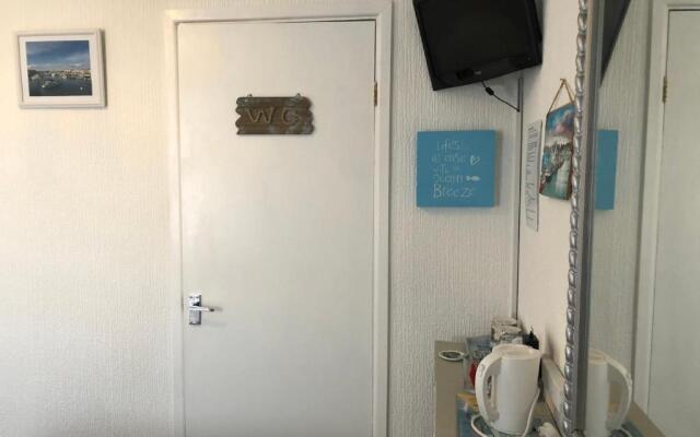 Beachcomber Guest House