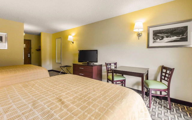 Quality Inn Cherokee