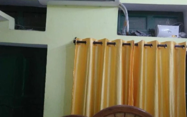 Goroomgo K.S.N. Paying Guest House Varanasi