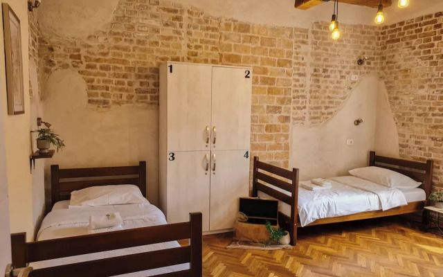 Step to Kotor Bay Guesthouse