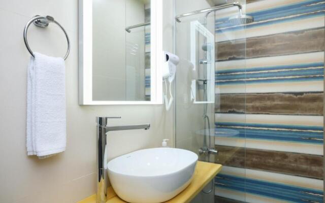 Stay Inn-Apartments on Abovyan 32