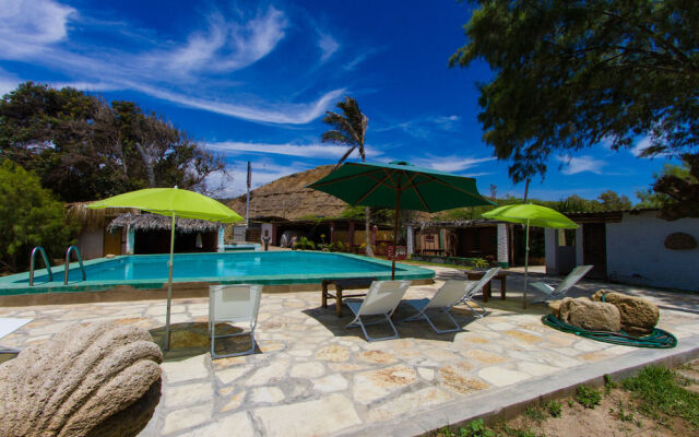 Punta Ballenas Inn
