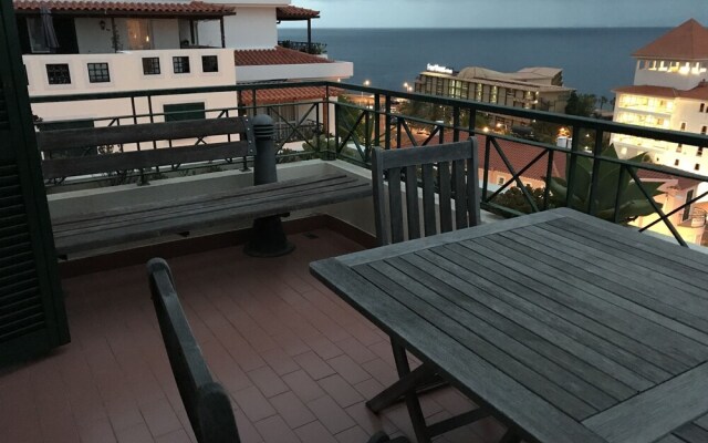 Penthouse Caniço de Baixo