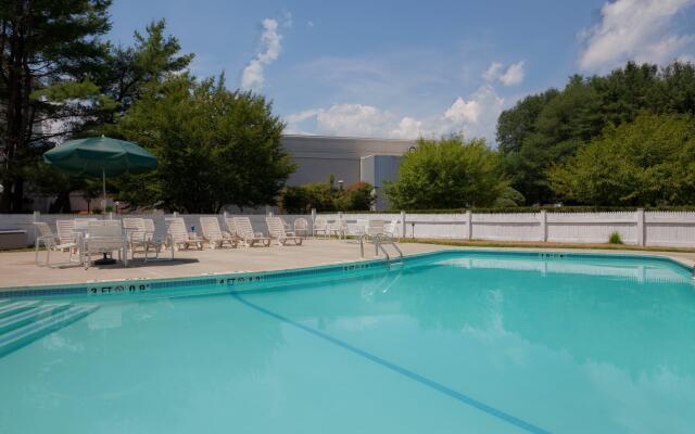 Holiday Inn Salem - I-93 at Exit 2 by IHG