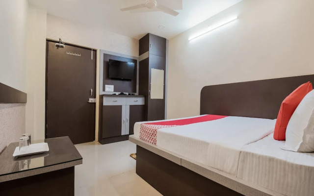 The Legend Inn by OYO Rooms