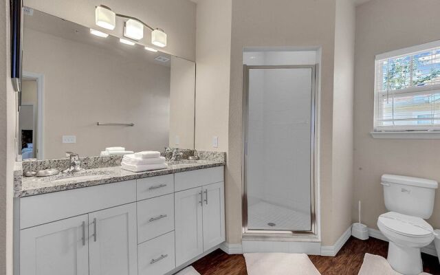 Lucaya Village 3040 #21-101