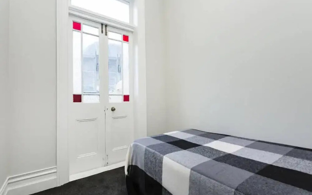 The Stuart St Terraced House