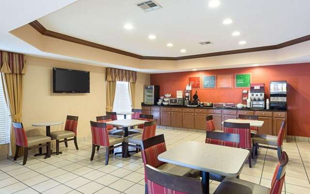 Comfort Inn Marrero - New Orleans West