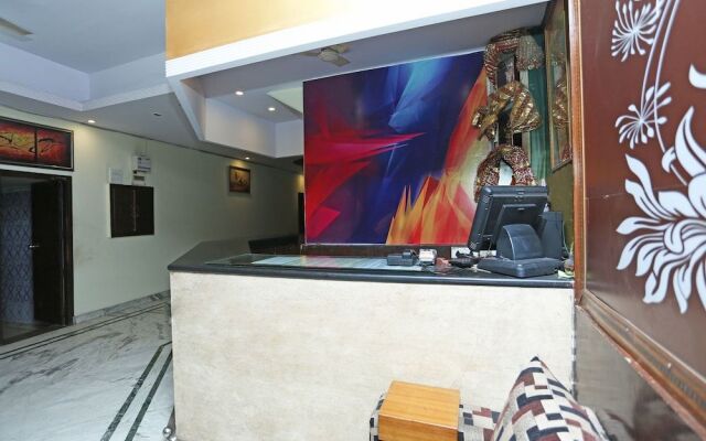 OYO 14674 Hotel Raj Mahal Inn