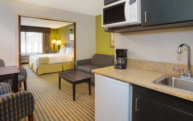 Kalamazoo Hotel and Suites
