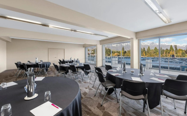 Crowne Plaza Hotel Queenstown by IHG