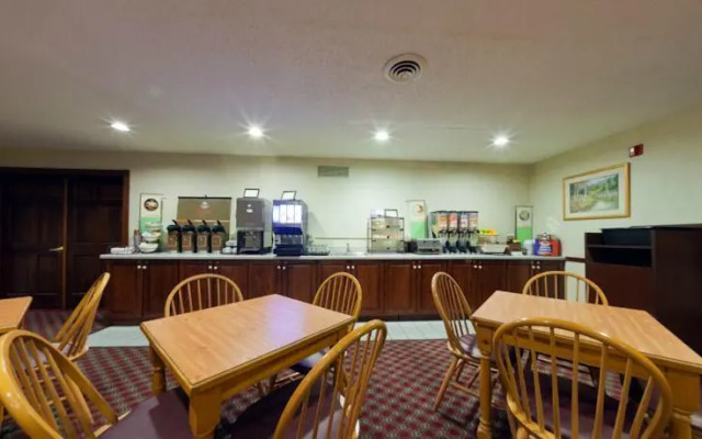 Country Inn by Carlson Platteville