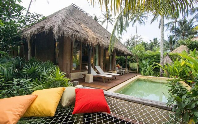 High Season Pool Villa & Spa