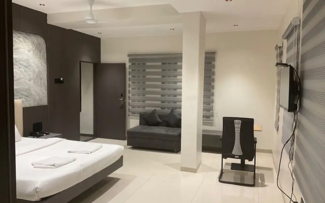 Hotel Govind Regency