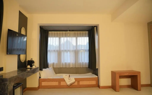 Q Alaçatı Otel (+16  adult)