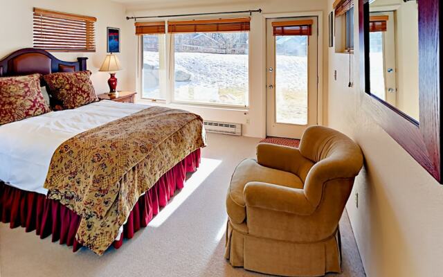 22 Wellington Ln Condo Unit 1