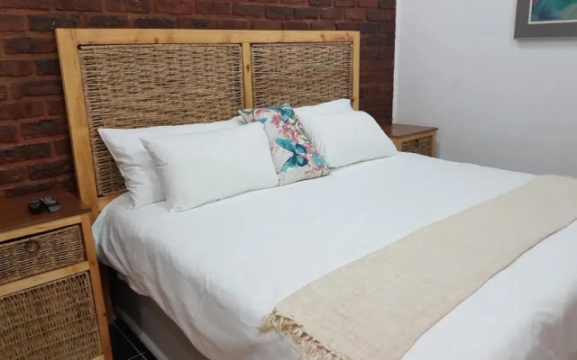 Aliwal Villa Guest Lodge