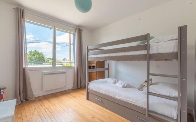 Maison de famille avec jardin à 10min de la plage