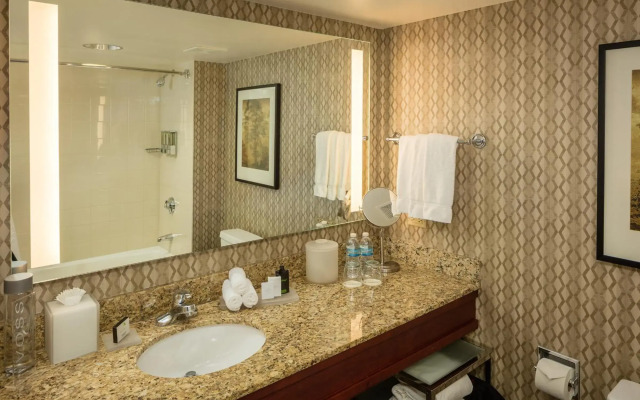 Eaglewood Resort and Spa