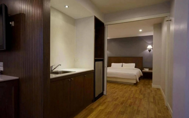 Grand Garden Hotel