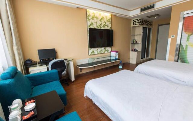 Jun Yi Business Hotel